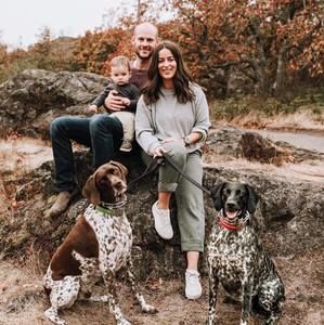 Meet your Posher, Caitlin